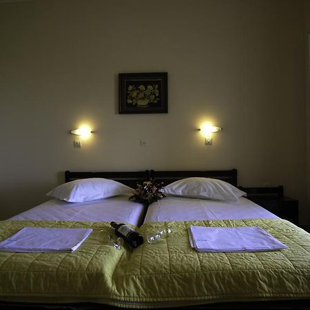 Kalamákion Meltemi Standard Studios מראה חיצוני תמונה